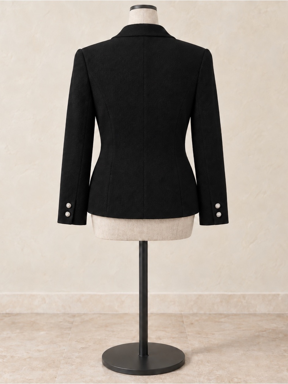St. John Basics Black Crystal Button Tailored Knit Blazer Women’s Size 10 - Picture 5 of 7